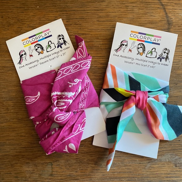 5 scarves and a keychain bundle - Picture 5 of 5